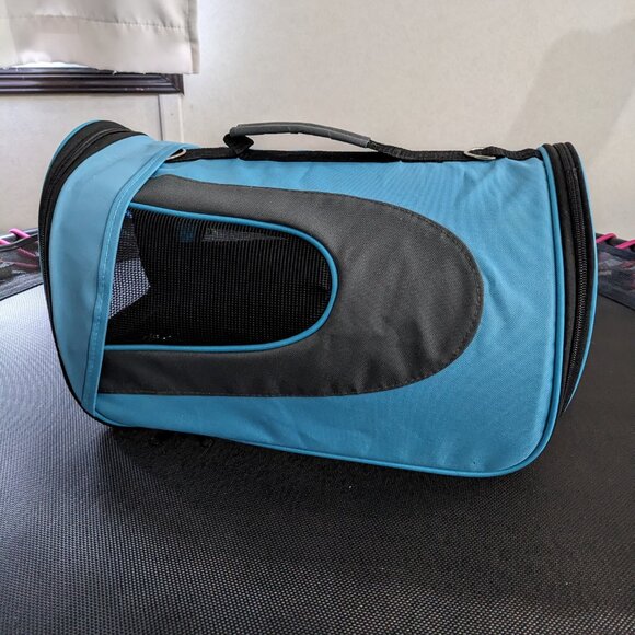 Cat bed and cat carrier - Picture 10 of 15